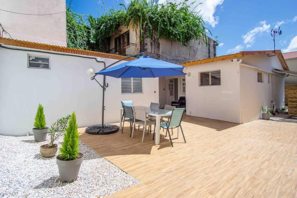 Le Cataleya - Gite "Terre Et Truffes" Le Lamentin Exterior foto